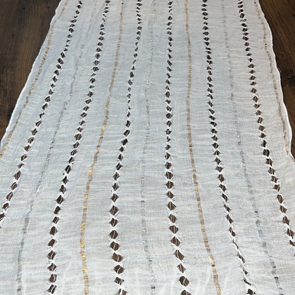 Target Scarve - Picture 2 of 5